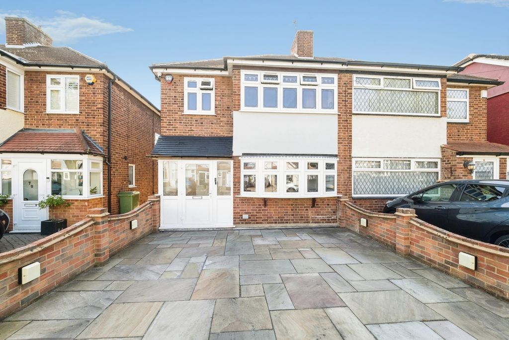 Property photo 1 of 39 Pbox-Img.Jpg