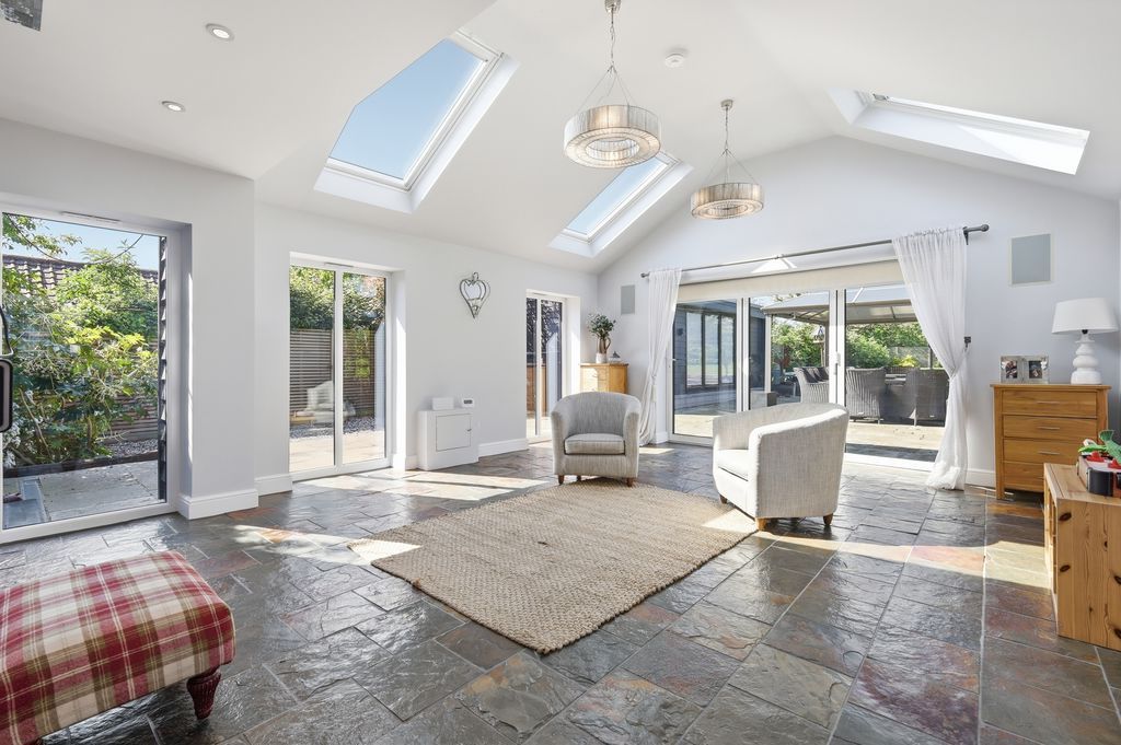 Additional image 41 of 5 bed barn conversion for saleThe Barn, Church Street, Billericay CM11