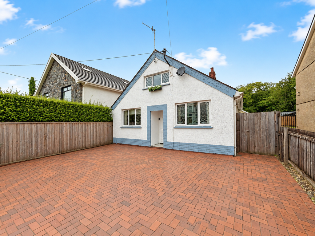 Property photo 1 of 35
