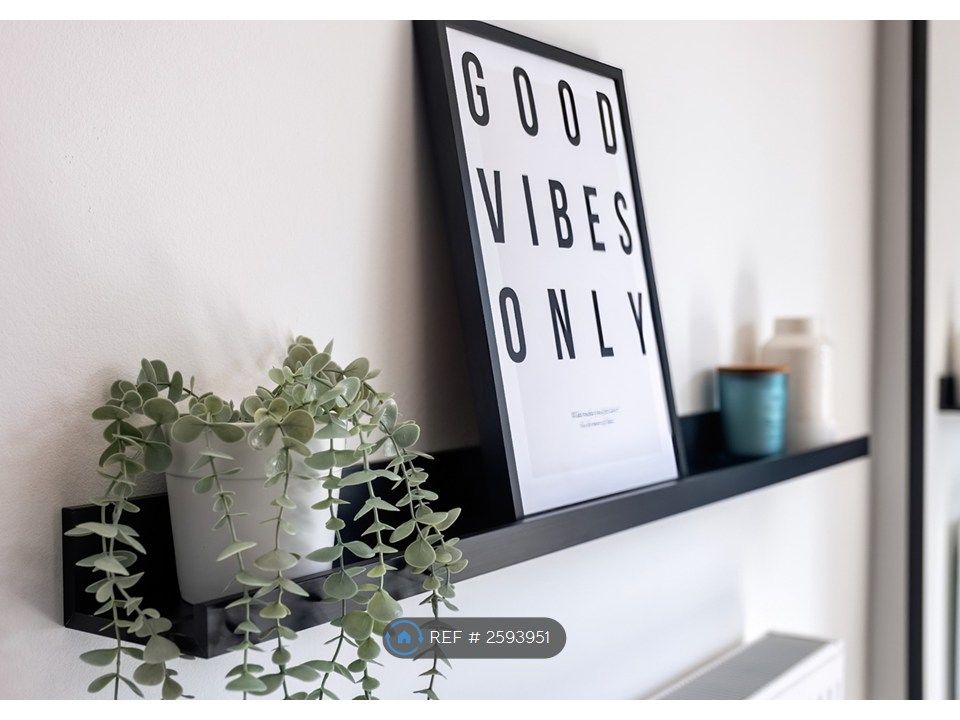 Property photo 3 of 26