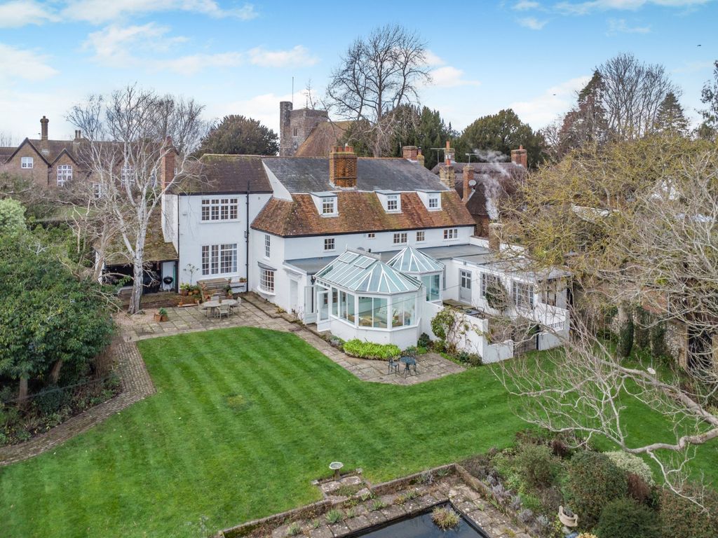 Property photo 2 of 20 Hartlip House