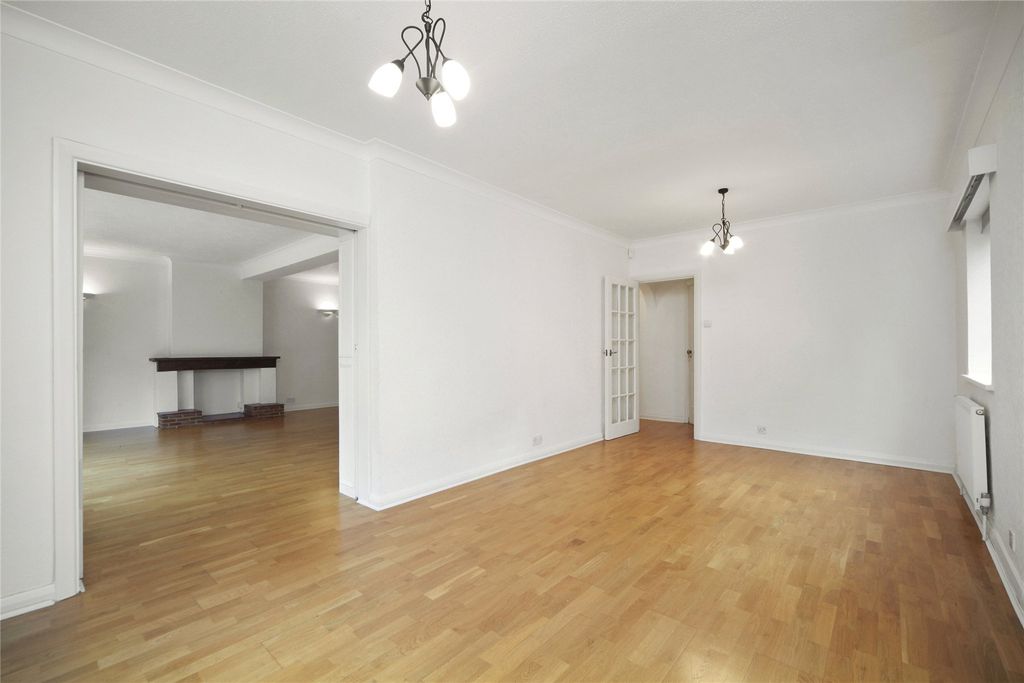 Property photo 2 of 10 Picture No. 08