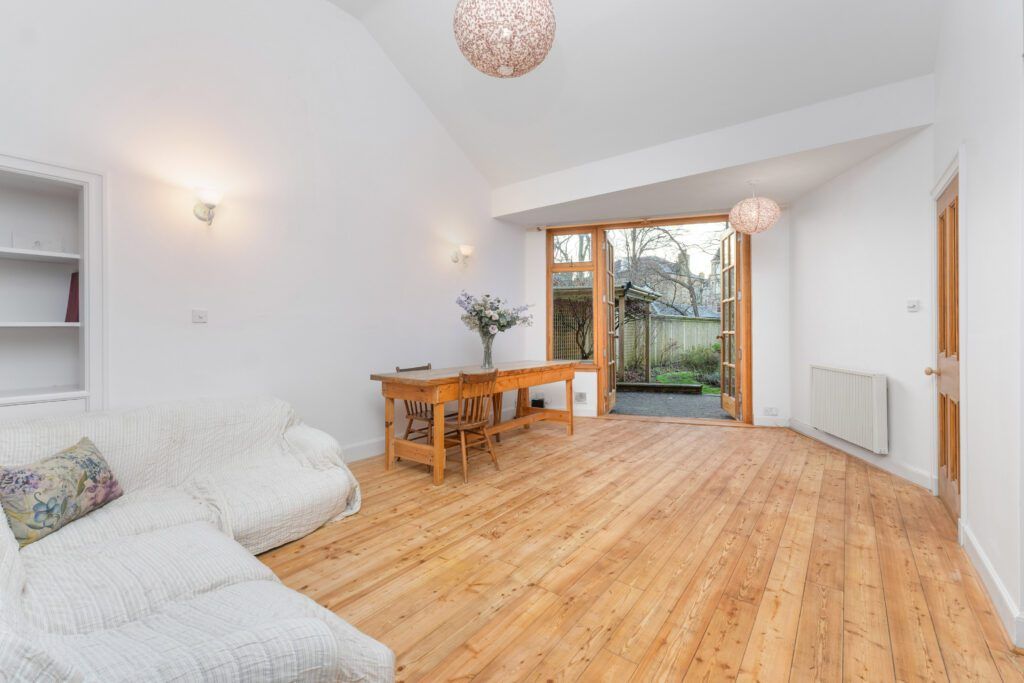 Property photo 3 of 30