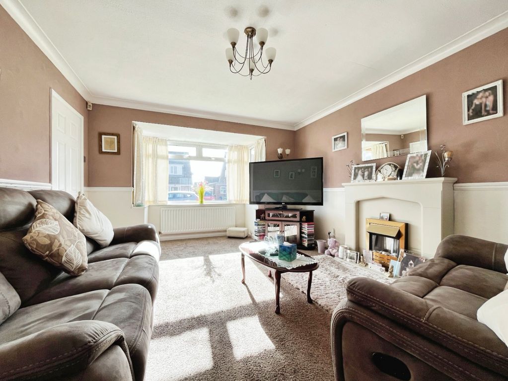 Property photo 2 of 16 3968135