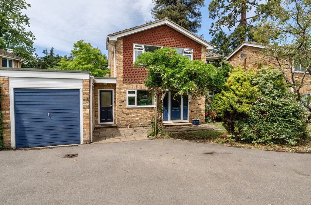 Property photo 1 of 21 1458051-19-6A1Eda...