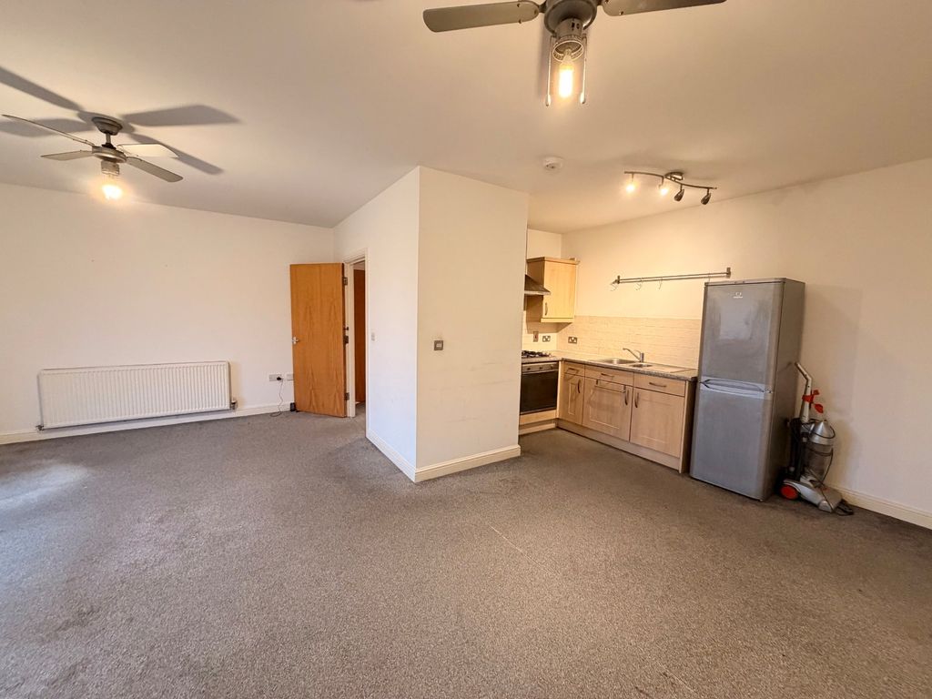 Property photo 2 of 8 Picture No. 06