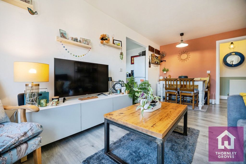 Property photo 3 of 11 Picture No. 07