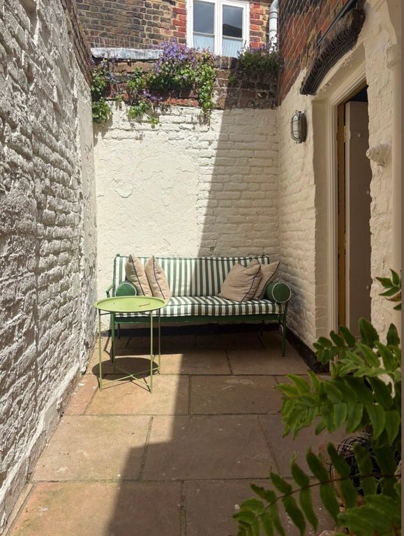 Property photo 3 of 30 Picture No. 13
