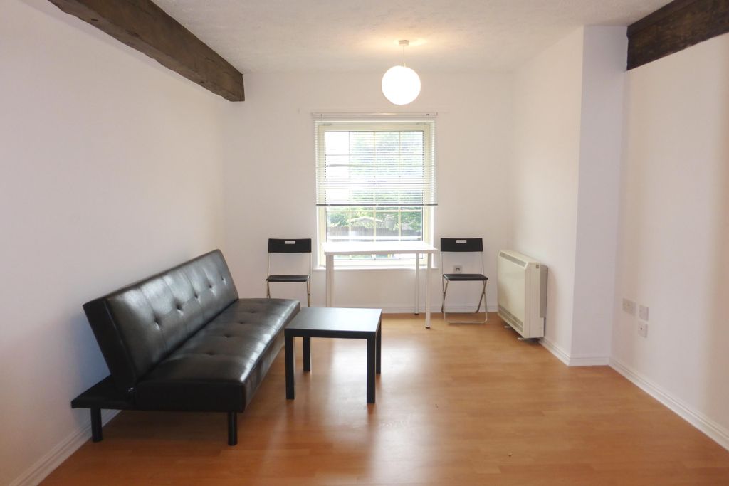 Property photo 2 of 5 Bedroom 1