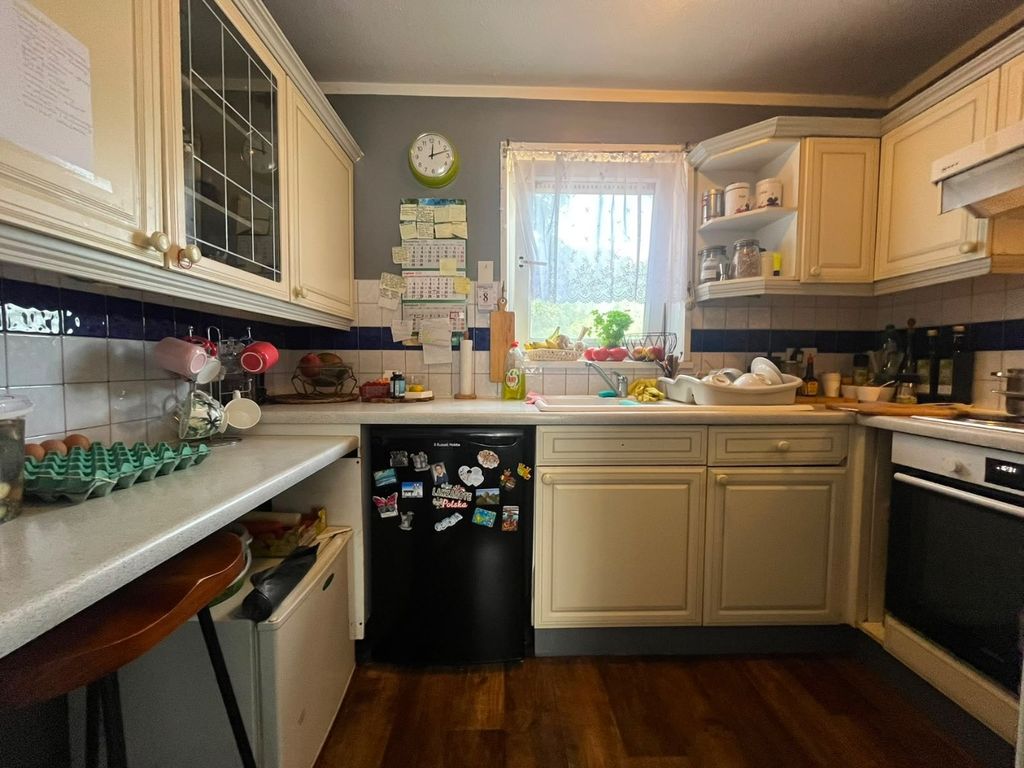 Property photo 3 of 8 5478224