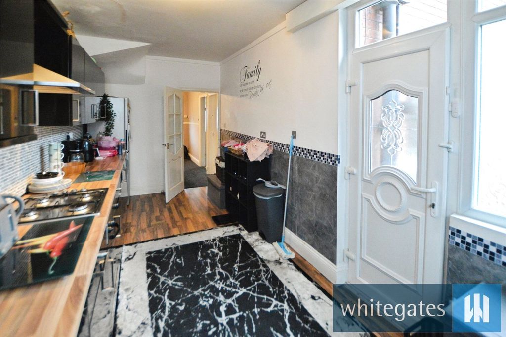 Property photo 3 of 16 Picture No. 06