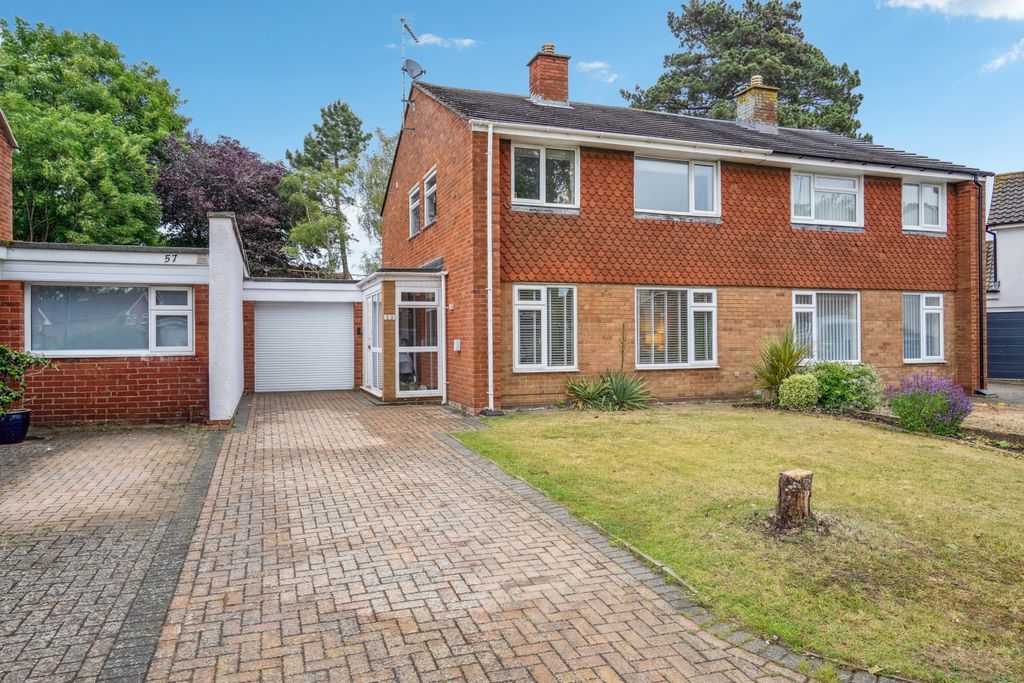Property photo 1 of 18