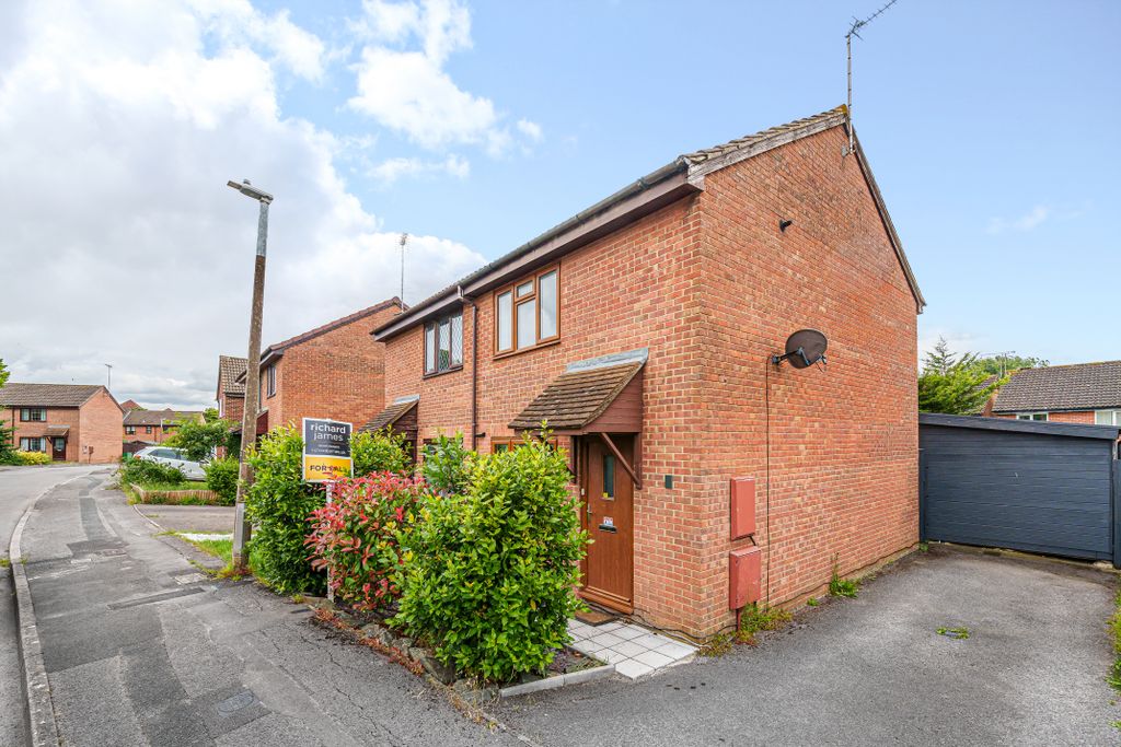 Property photo 1 of 16 10120641