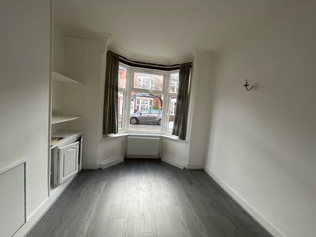 Property photo 3 of 24