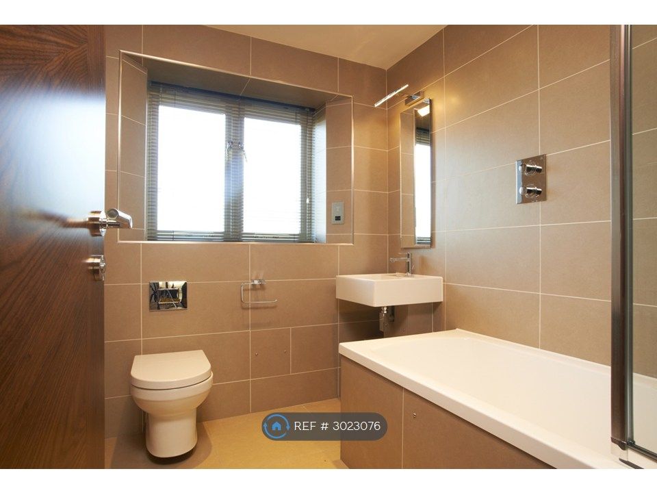 Property photo 2 of 4