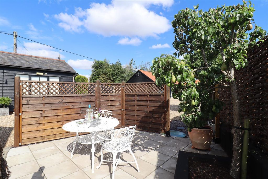 Property photo 2 of 15 Img_9156.Jpg