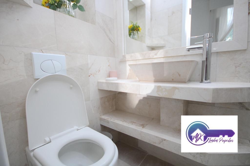 Property photo 2 of 18 Photo 2