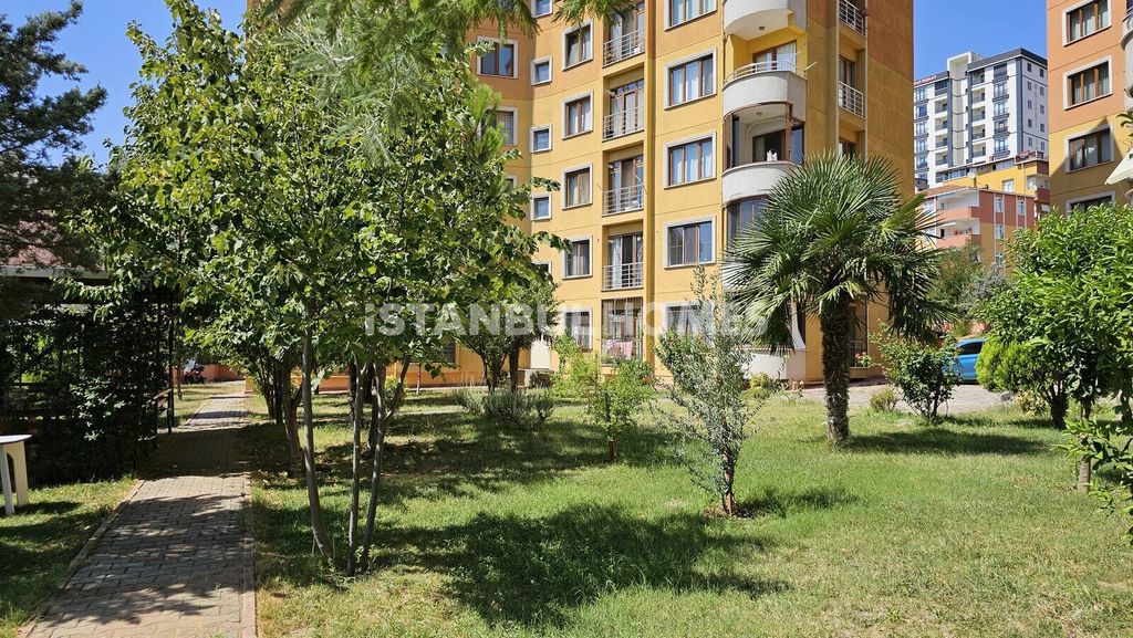 Property photo 2 of 34