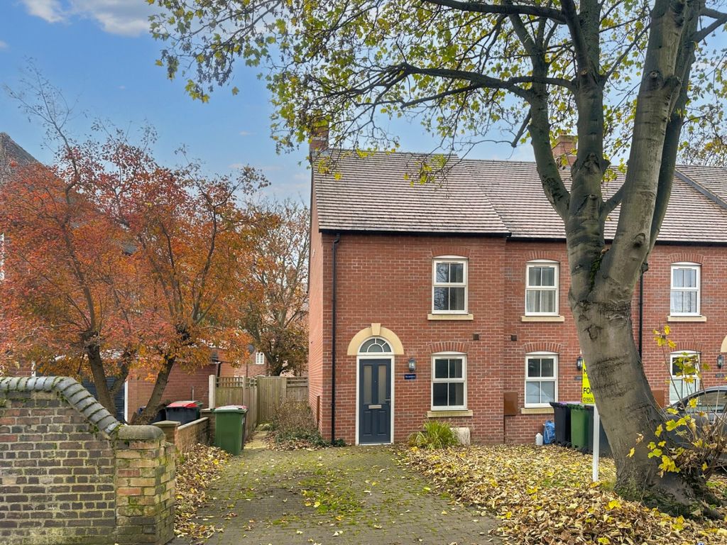 Property photo 1 of 16 3688332