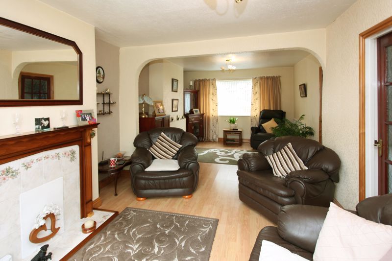 Property photo 3 of 25 Photo 7