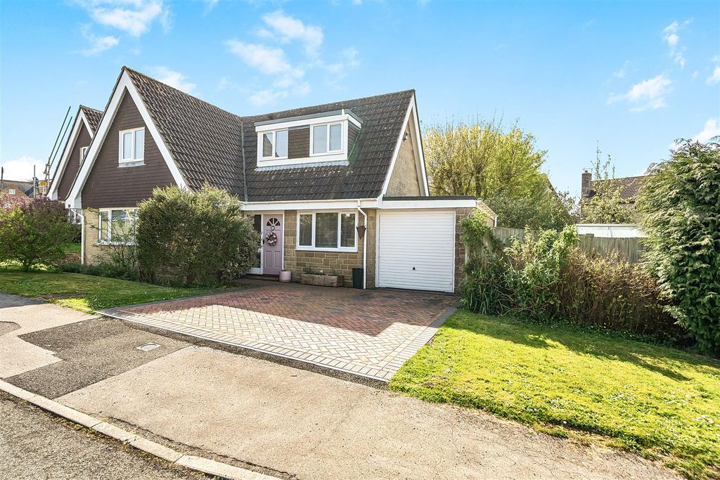 Property photo 1 of 16 Front Elevation