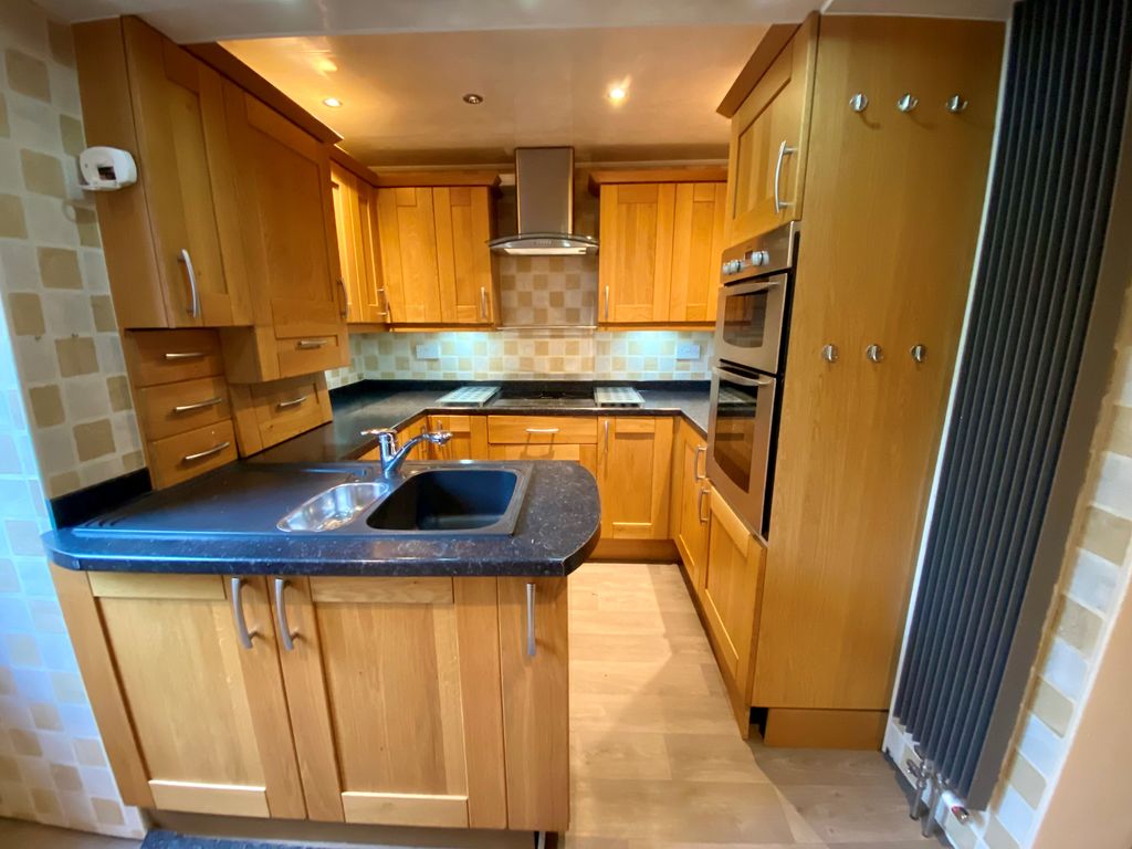 Property photo 2 of 10 3