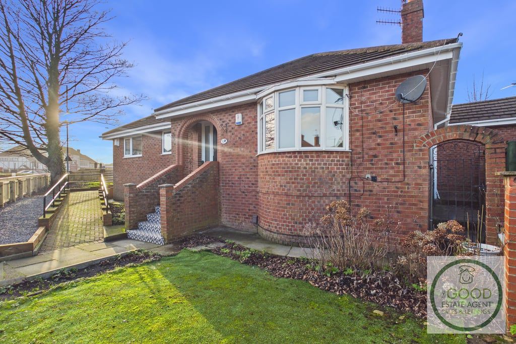 Property photo 2 of 33