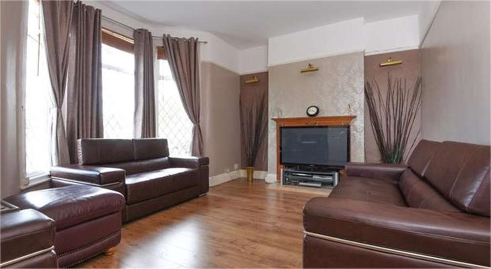 Property photo 2 of 3
