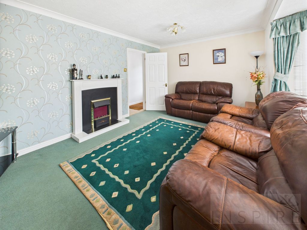 Property photo 3 of 19