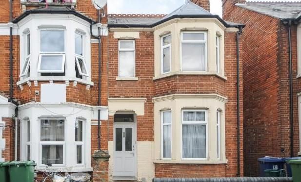Property photo 1 of 11 External View