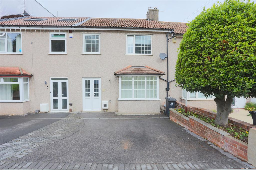 Property photo 1 of 22