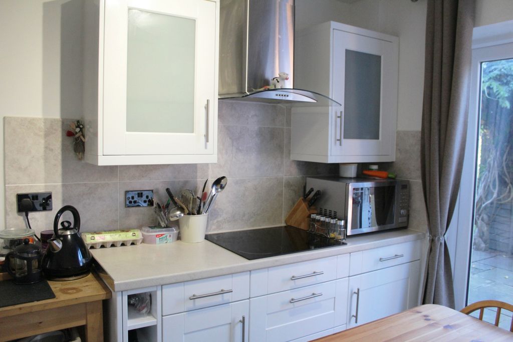 Property photo 3 of 9 Photo 3