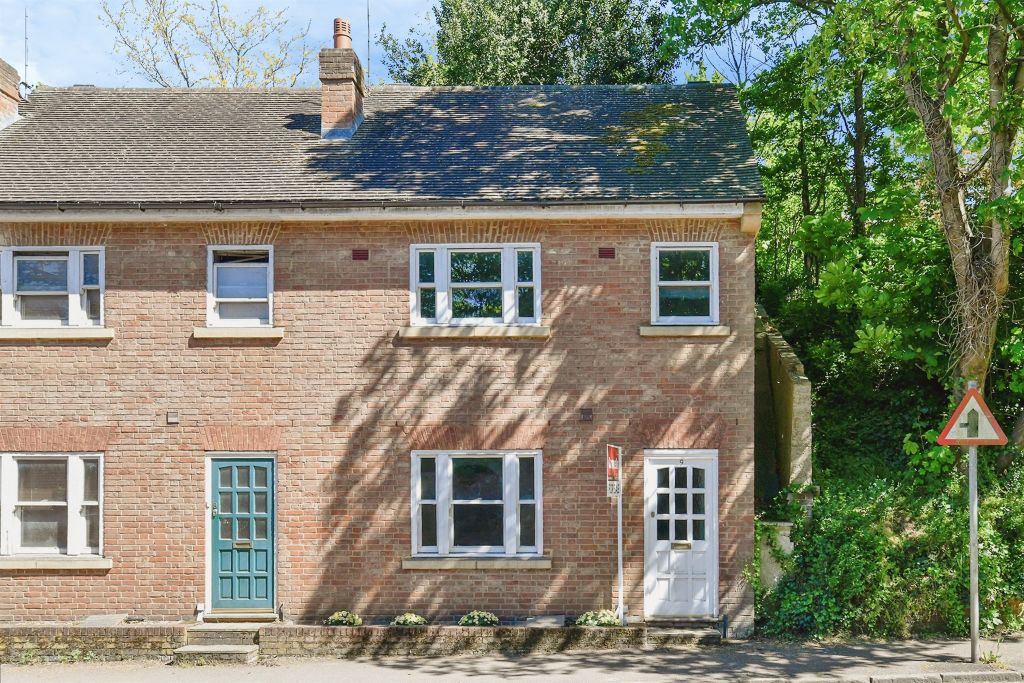 Property photo 1 of 21