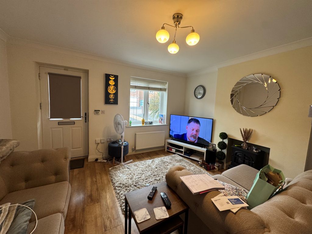 Property photo 2 of 11