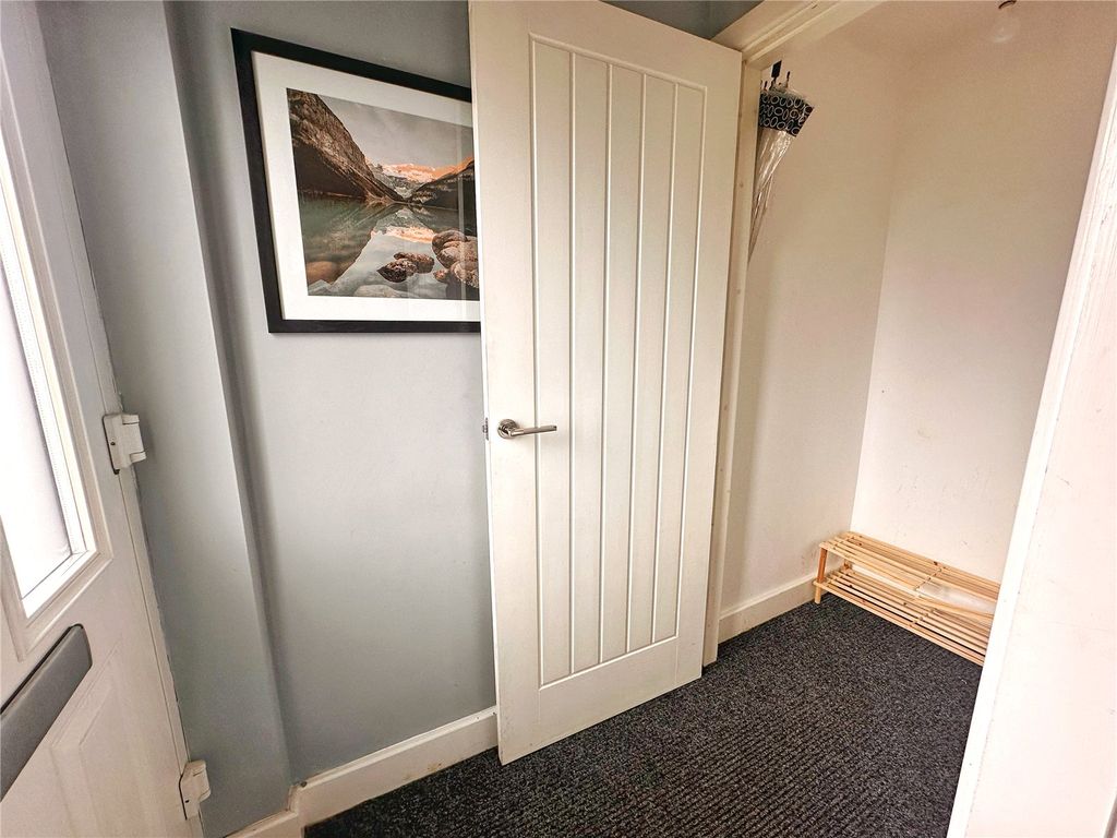 Property photo 2 of 17 Picture No. 08