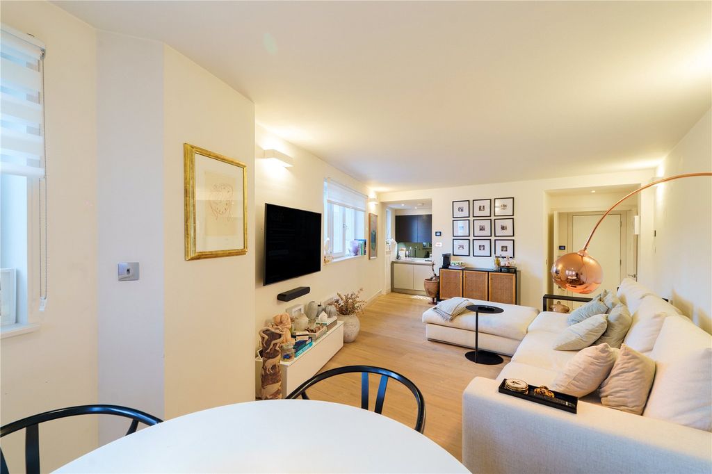 Property photo 3 of 10 Picture No. 07