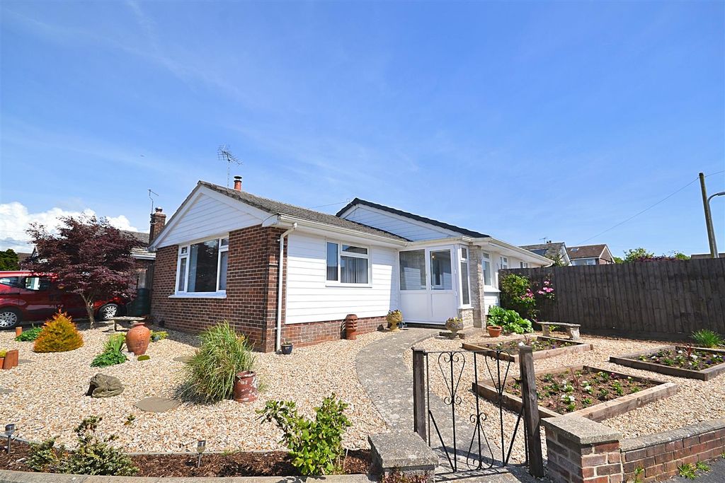 Property photo 1 of 16 13 (45).Png