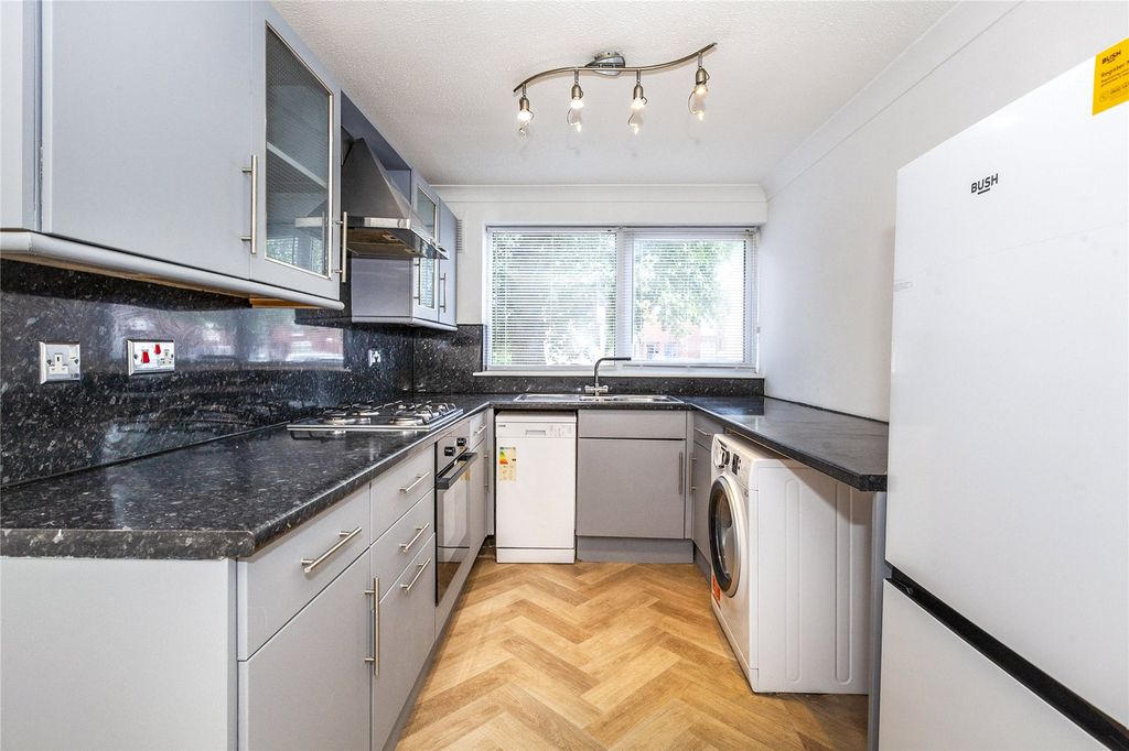 Property photo 1 of 19 Picture No. 46