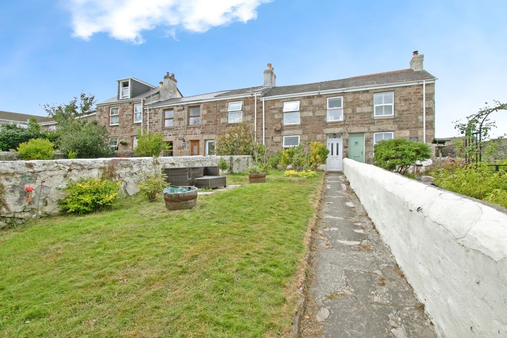 Property photo 2 of 17 Photo