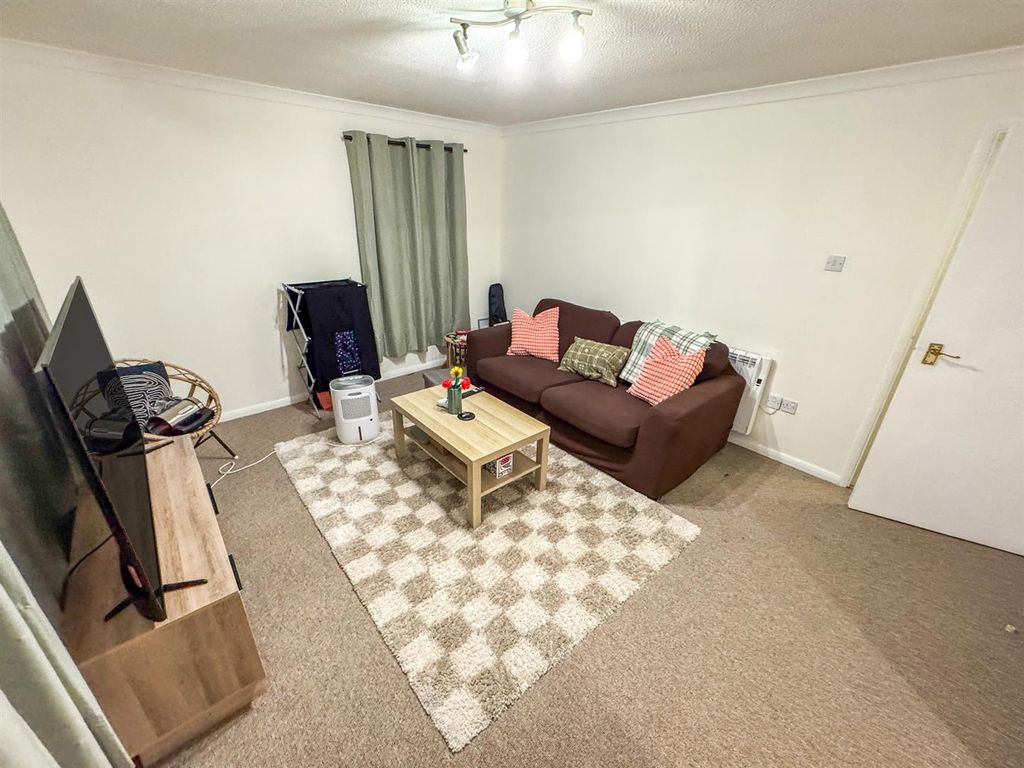 Property photo 3 of 12 Img_0714.Jpg