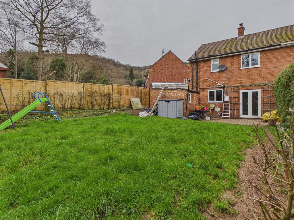 Property photo 2 of 27 Cam03972G0-Pr0256-Still035.Jpg