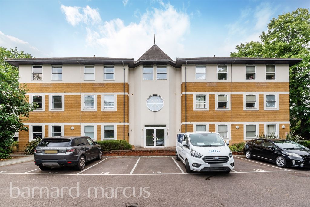 Property photo 1 of 7
