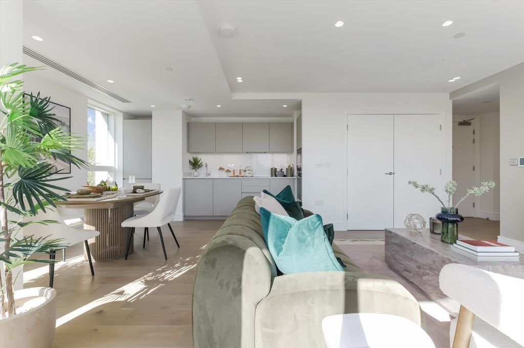 Property photo 1 of 15 Image