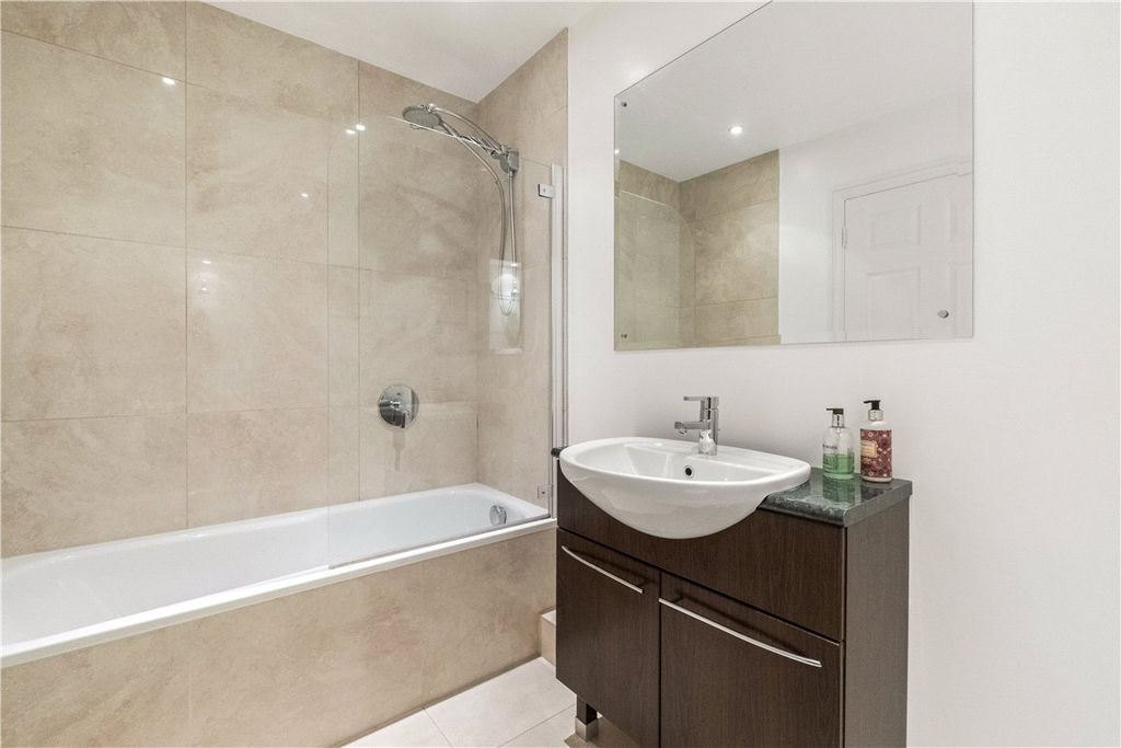 Property photo 3 of 10 Picture No. 08