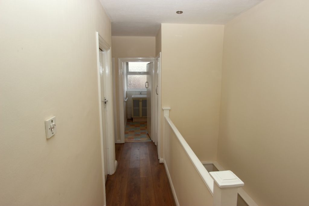 Property photo 3 of 9 Photo 3