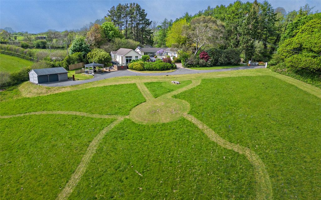 Property photo 1 of 48 Aerial