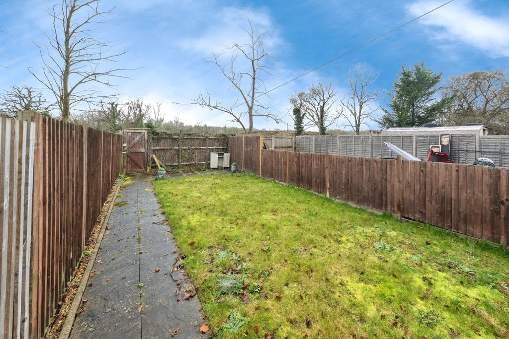 Property photo 3 of 20