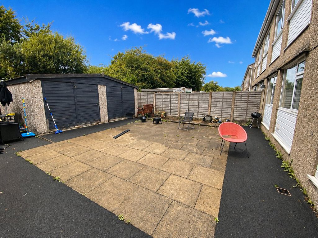 Property photo 2 of 14 Picture No. 02