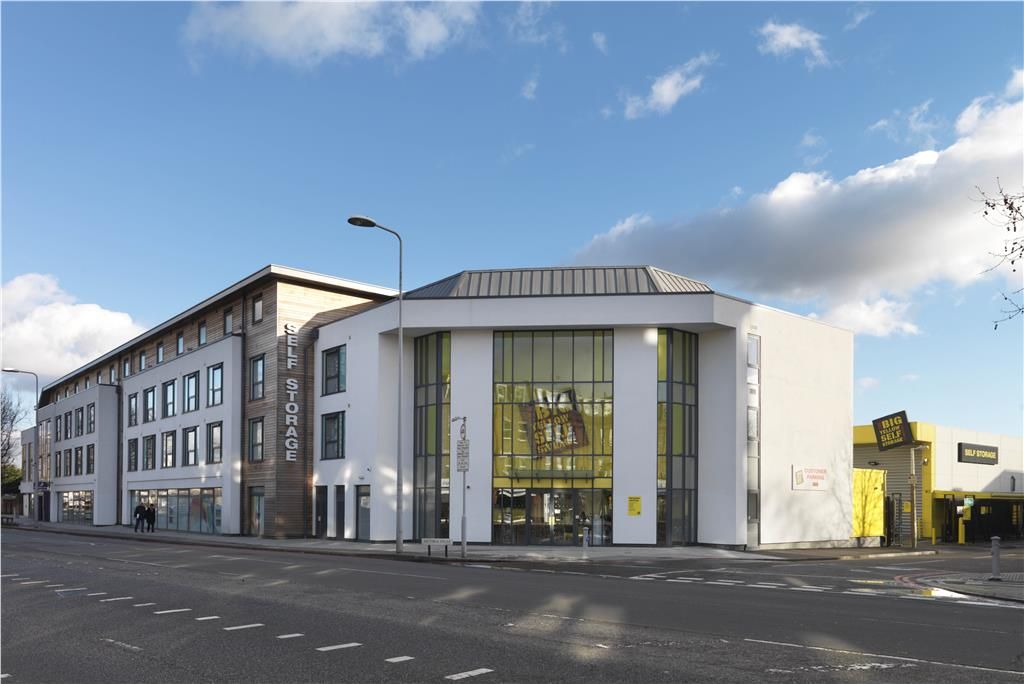 Property photo 1 of 7 Photo 6