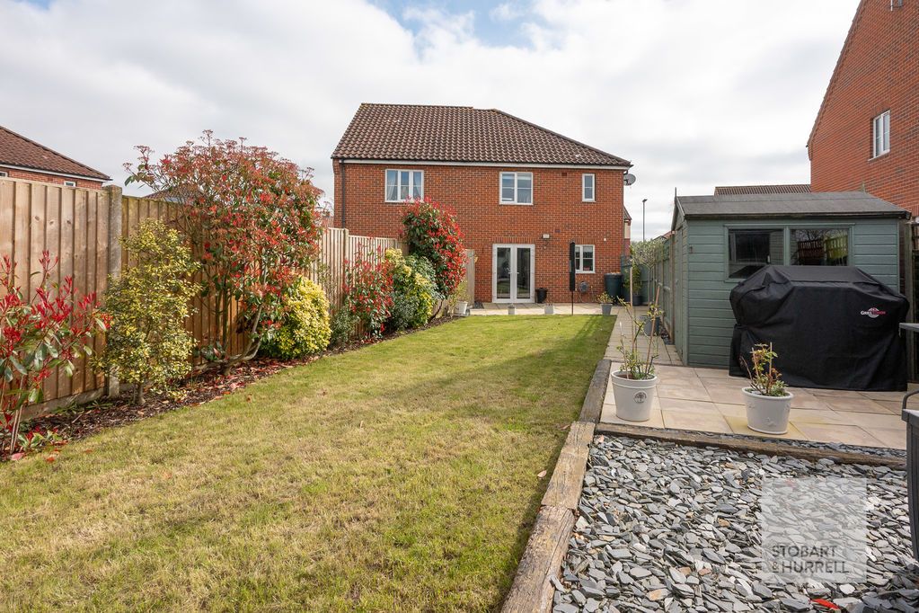 Property photo 3 of 19 Rear